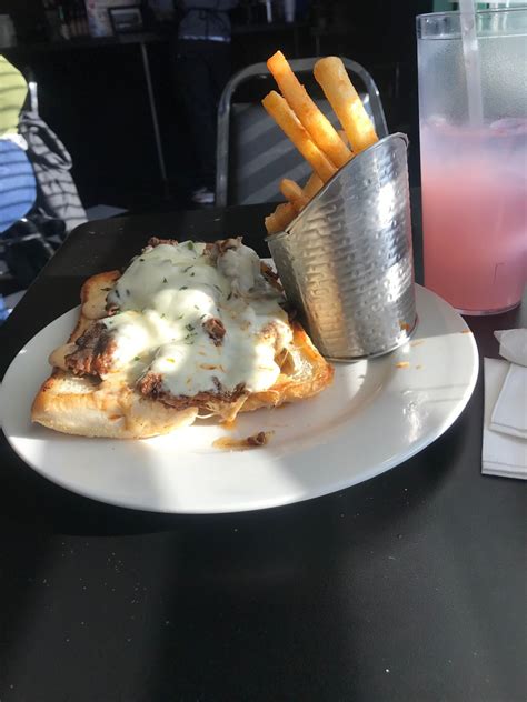 Erika Eats : Black Owned: Cathy's Kitchen (Ferguson)