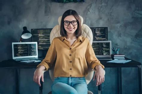 PowerShell vs Windows PowerShell 的图像结果