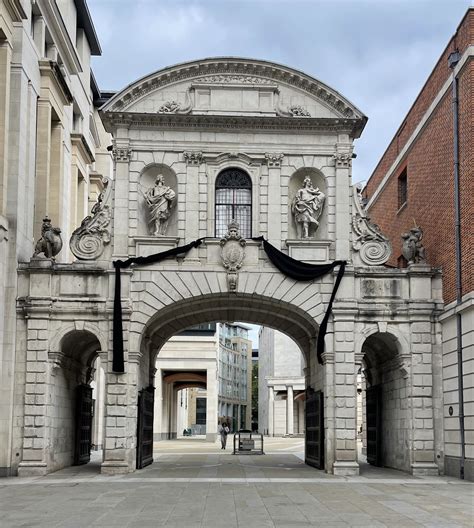 VIRTUAL WALK | Sir Christopher Wren: Secular Masterpieces, from the Monument to Royal Palaces ...