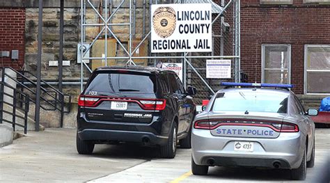 Lincoln County Fiscal Court votes to close jail; tentative closing date ...