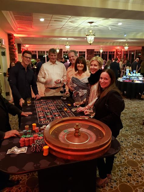 Social & Dining - Orienta Beach Club - Mamaroneck, NY