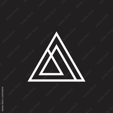 Linear Logo Triangle 的图像结果