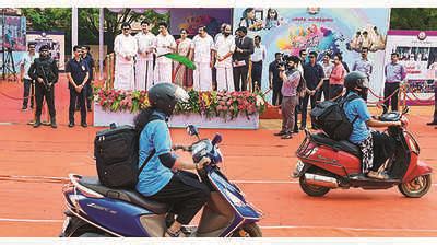 Stem: Cm Launches Stem Labs On Wheels For Students | Trichy News ...