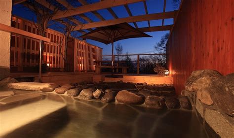 AUBERGE TSUTSUJI TO KAEDE (Chino, Japan - Nagano Prefecture) - Pension ...