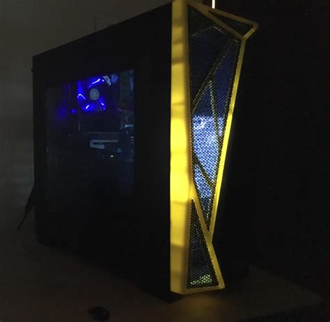 Amazon.in: Buy Corsair Carbide CC-9011108-WW Windowed Mid-Tower ATX ...