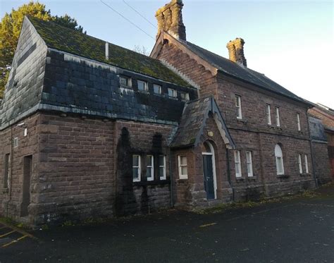 THE OLD TALYBONT ON USK STATION - All You Need to Know BEFORE You Go ...