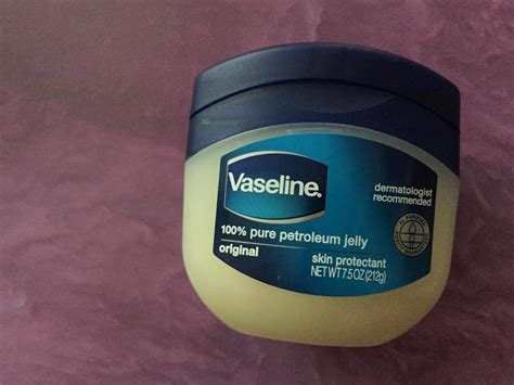 Why Does Vaseline Dry Out My Lips | Lipstutorial.org
