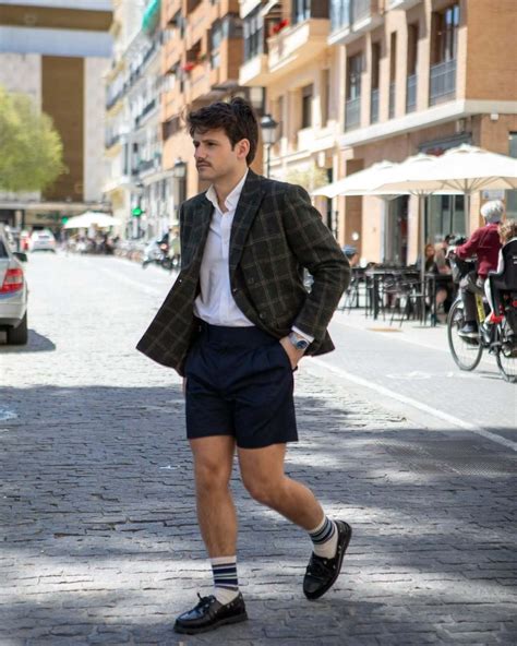Checked Blazer with White Dress Shirt and Navy Bermuda Shorts | Hockerty