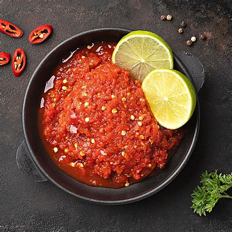 Easy and Delicious Homemade Sambal Oelek Chili Paste | Recipe Cart ...