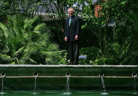 Howard E. Butt Jr., oldest son of Texas H-E-B family, dies at 89