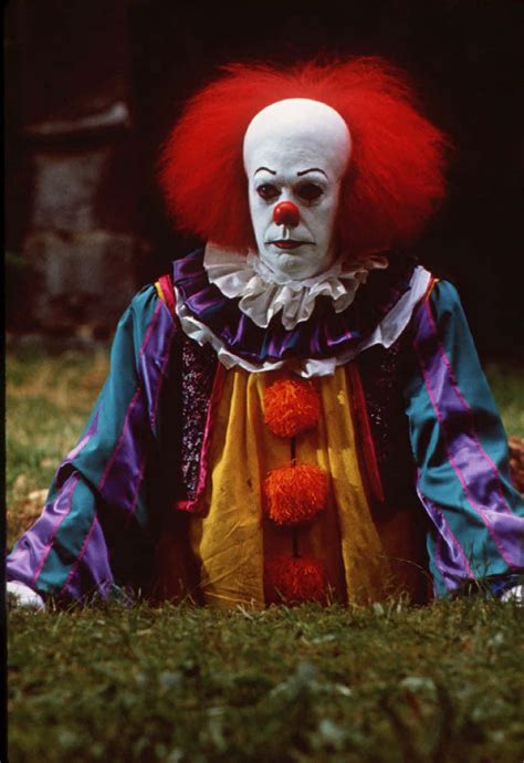 [100+] Scary Clown Pictures | Wallpapers.com