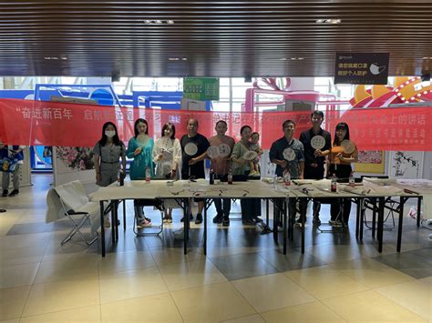 银川市开展青少年儿童假期绘画书法体验活动-宁夏新闻网