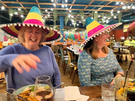 Great Food, Amazing, Attentive Service. - Reviews, Photos - Las Iguanas ...