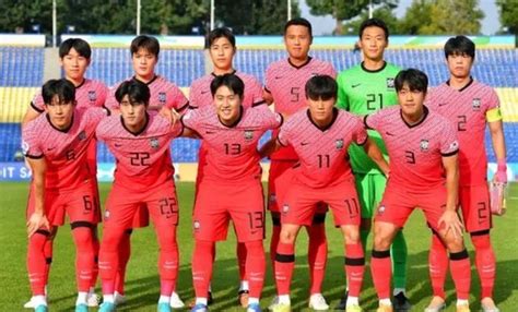 韩国网友热议：中国队表现更好，韩国足球完蛋了_凤凰网