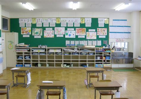 一组小学教室布置图片展示-中国木业网