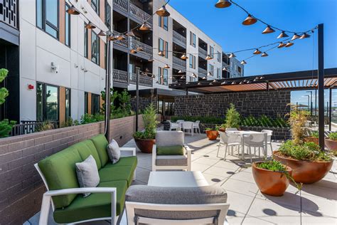 Gallery | Luxury Apartments in Denver CO | Aura Arts District