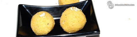 Moong dal ladoo | Nei urundai | Pasi Paruppu Laddu-How to Make-Stepwise ...