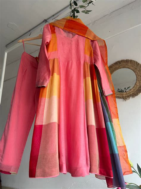 Sunset Sorbet Handwoven Kurta Set – Taram