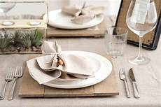 Table Setting by Thanksgiving Table Setting Tips For Hosts Reader S Digest Table Setting