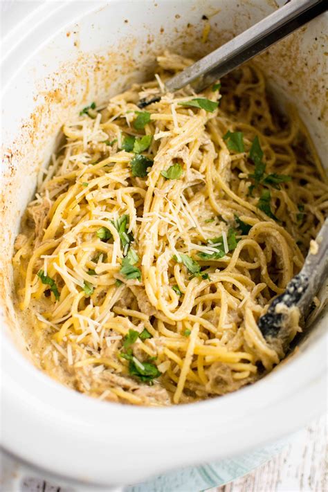 Slow Cooker Simple Chicken Spaghetti - Slow Cooker Gourmet