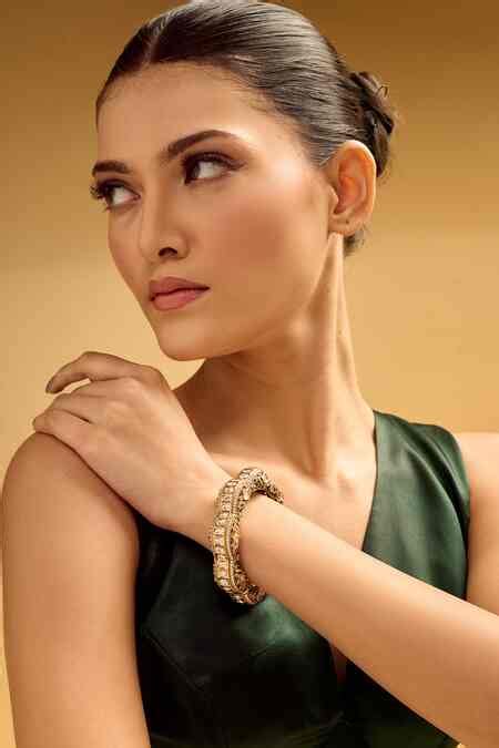 Buy Samyukta Singhania Green And Gold Embellished Bangle Online | Aza ...