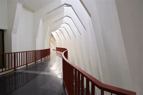 Lecturing Hall 的图像结果