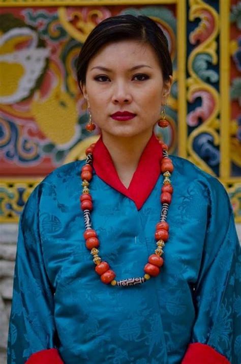 22 Spectacular Photos From Various Streets Of India And Bhutan That ...