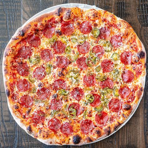 Revival Pizza Pub (@revivalpizzapub) • Instagram photos and videos