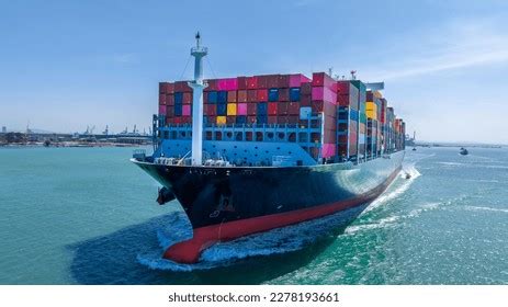 Ship Front View 的图像结果