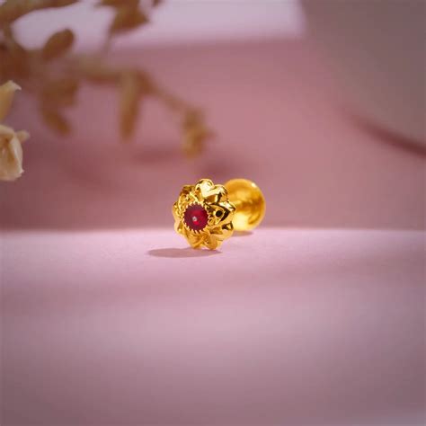 Crimson Majesty 18K Simple Gold Nose Pin for Women – Yuvora