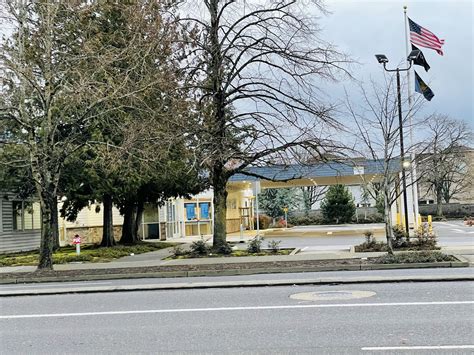 DMV - PORTLAND SOUTHEAST - 8710 SE Powell Blvd, Portland OR - Hours ...