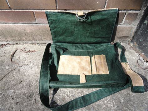 Sewing a Messenger Purse Tutorial 的图像结果