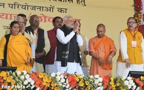 Prime Minister to distribute daily living Aids & Devices to Divyangjan ...