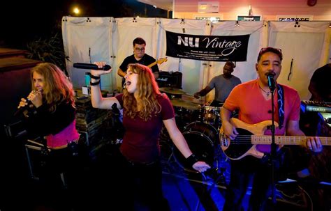 Nightlife - Coyote Bar & Grill Carlsbad