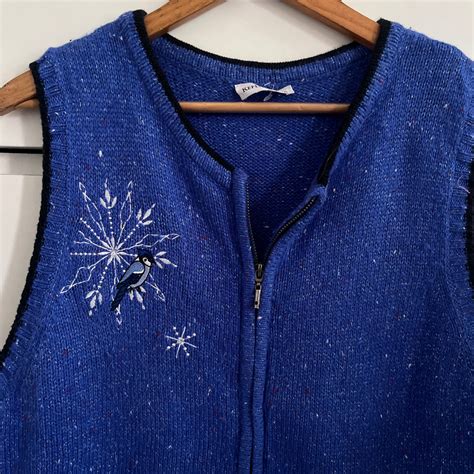 Northern Reflections Embroidered Sweater Vest-Bust 46 – Outdated