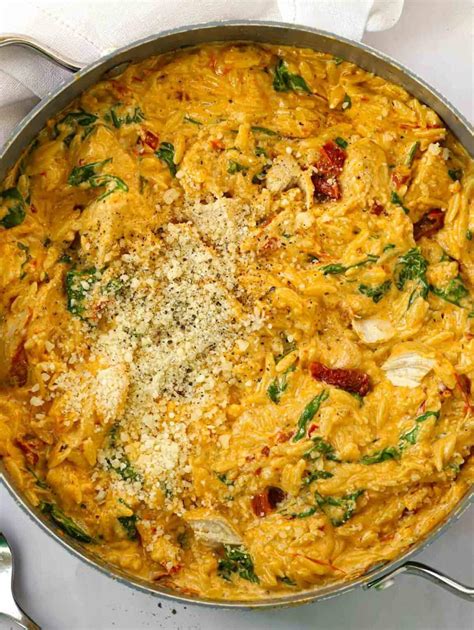 Marry Me Chicken Orzo {One Pot Recipe}