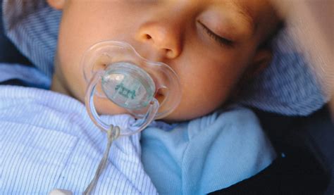 Pacifiers And Sleep at Herman Dunlap blog