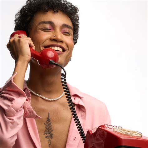 BE OUR MUSE – flossycosmetics