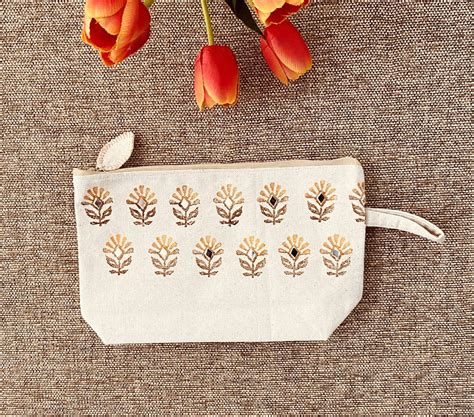 Buy Hand Painted Bag Online In India - Sumaavi India