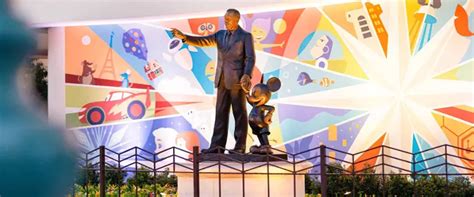 World Premiere Plaza | Disneyland Paris