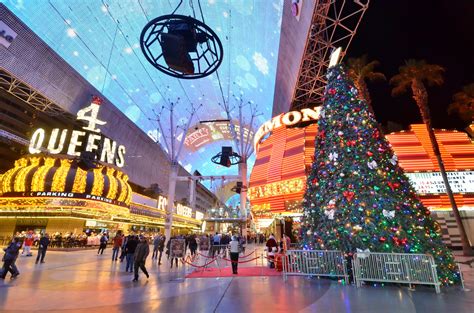 Christmas Decorations Las Vegas Strip at Heather Summers blog