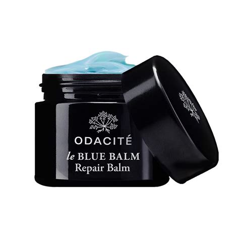 Skincare hacks for staying fresh-faced in summer | Cathay