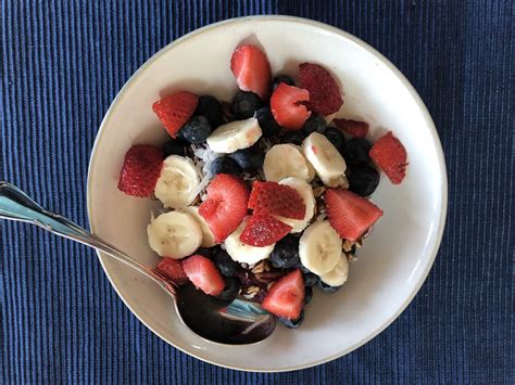 Açaí Bowls | Eat to Thrive