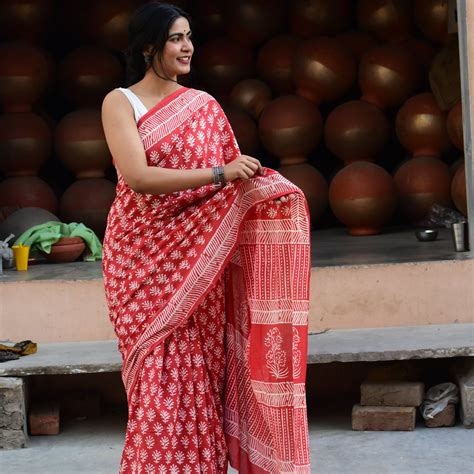 Eye-Candy - Mulmul Cotton Block Printed Red Saree – SainSisters