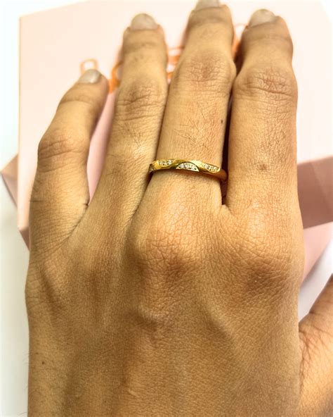 Curve stone ring – Label By Hemi