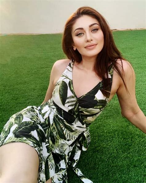 Stylish Looks to Steal From Bigg Boss 13 Contestant Shefali Jariwala