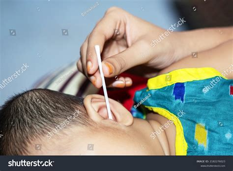 631 Ear Cleaning Child Images, Stock Photos & Vectors | Shutterstock