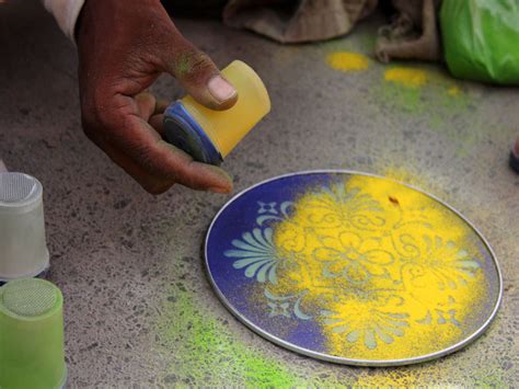 D'source Design Gallery on Rangoli with Tracing Sieve - Rangoli with ...