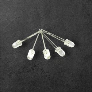 AUTO BOTIX 50pcs 5mm 940nm IR Transmitter LED Diode Lights Infrared DC ...