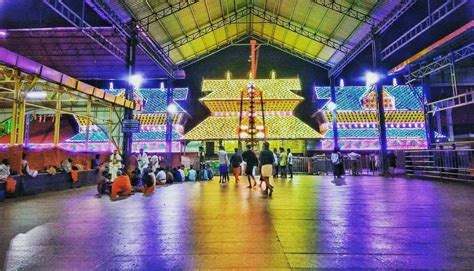Guruvayur Sri Krishna Temple Thrissur - HiKerala.in